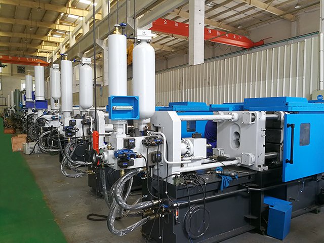 work shop of casting machine