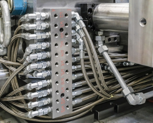Jet cooling in die casting